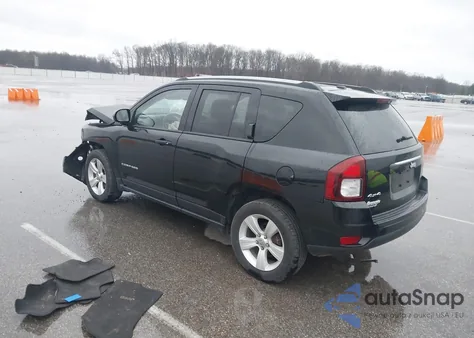 2016 Jeep Compass Latitude из США, поврежденный, VIN 1C4NJDEB1GD757559